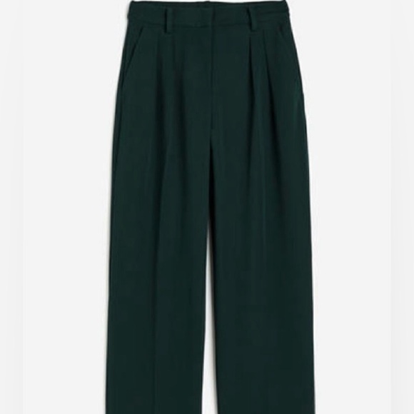 H&M Dark Green Pleated Trousers - Picture 2 of 5